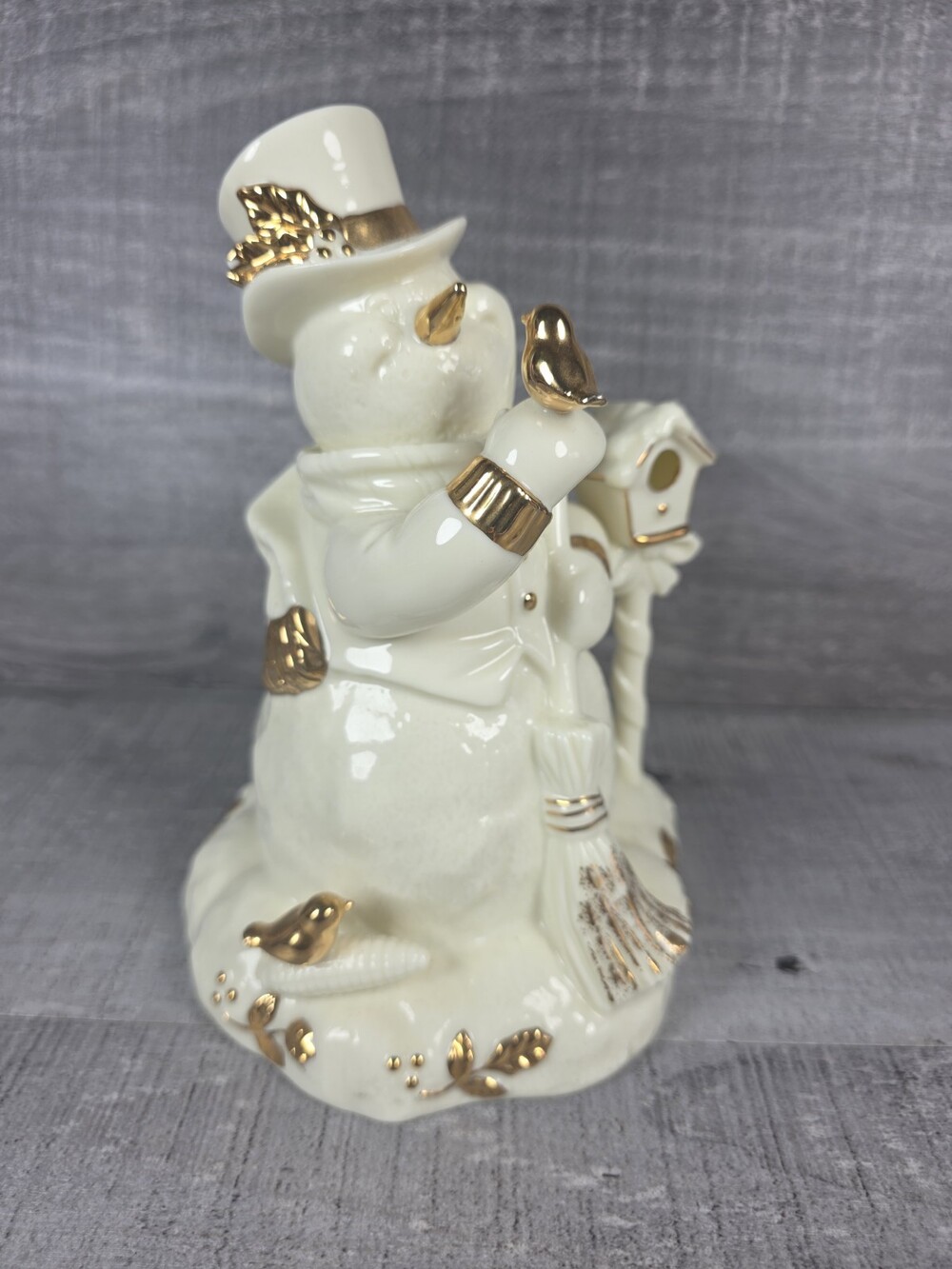 Lefton Musical Snowman Porcelain Figurine Cream w Gold Trim 7.5" 1997 READ b223